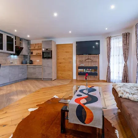 Apartament Beautiful Near Zell Am